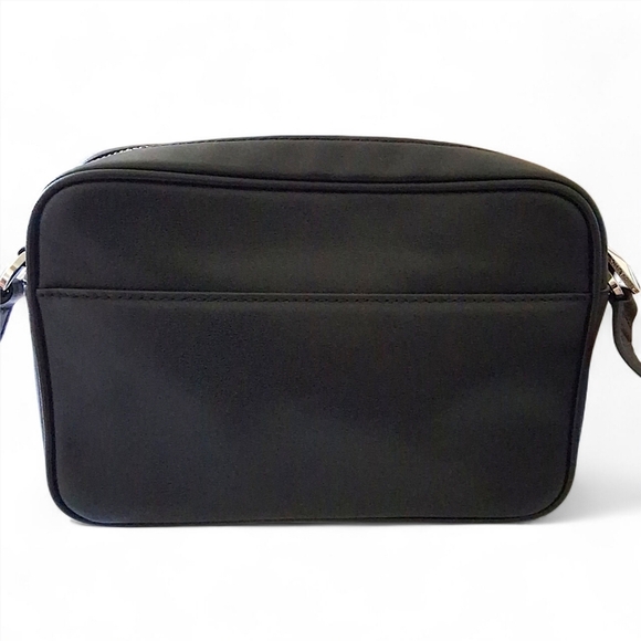 Michael Kors Manhattan Camera Crossbody - Picture 5 of 12